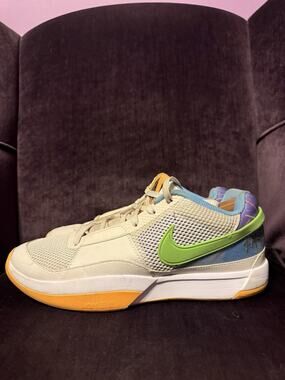 Nike JA 1 Men’s Size 11 Family Trivia Ja Morant Basketball Shoes DR8785‑001